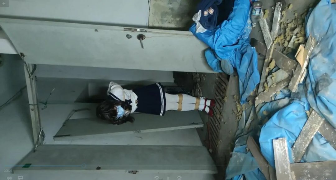 地下室监禁2-2