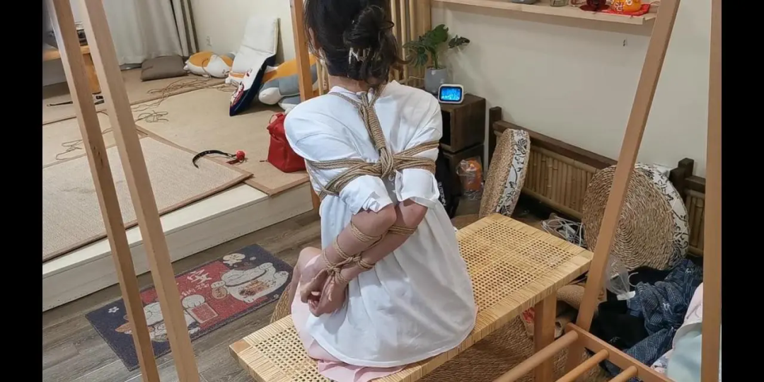 奥特曼雨琪定拍作品 无情的直臂 滴落的口水 上集-5