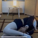 【柚里】全金属定时锁驷马自缚➕马具口球连脚强制抬头，这个姿势痛并爽着…