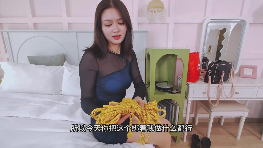 红鲤鱼作品《第一人称注孤生系列01：手机和女友》，震惊！美丽女子让男友把自己绑起来并蒙眼封嘴，好玩一些刺激的游戏，可谁知道男友居然干出来这种事...-4