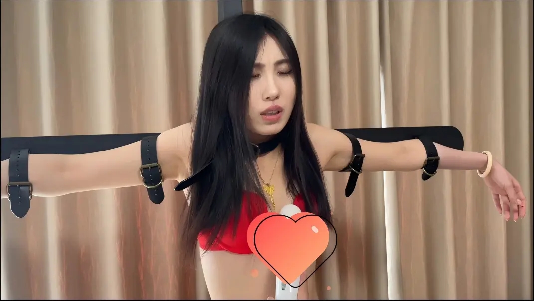 云雀女侠-D尺牍堕落神奇女侠VS变装女超人（二）-9