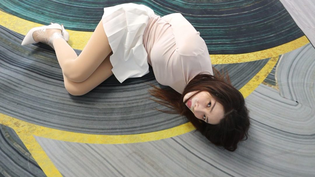 柳洋主演DID剧情片《少妇家暴危机》（上）美貌少妇被老公怀疑外遇遭监禁拷问失禁！-6