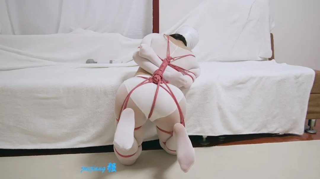 小舞胶带包裹头部折磨-2