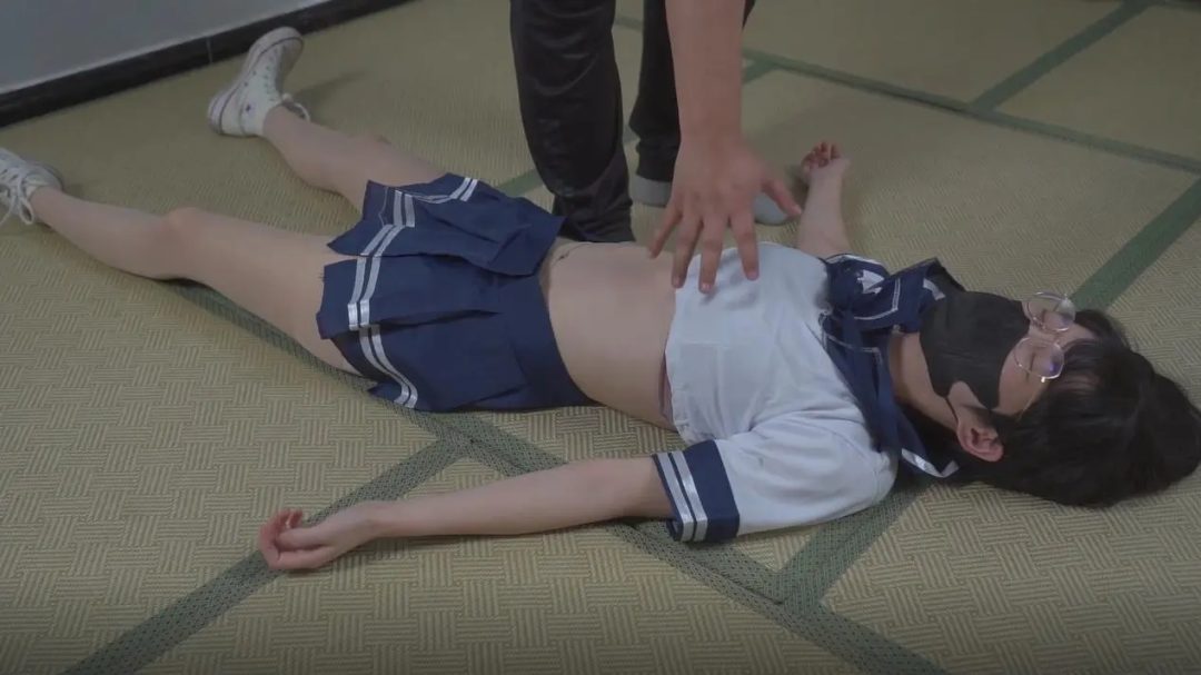 （象人定制）水手服滴蜡-4