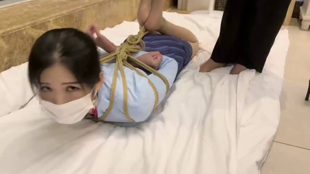 小美女职员问卷事件（正片）小姐姐喜欢双人KB-3