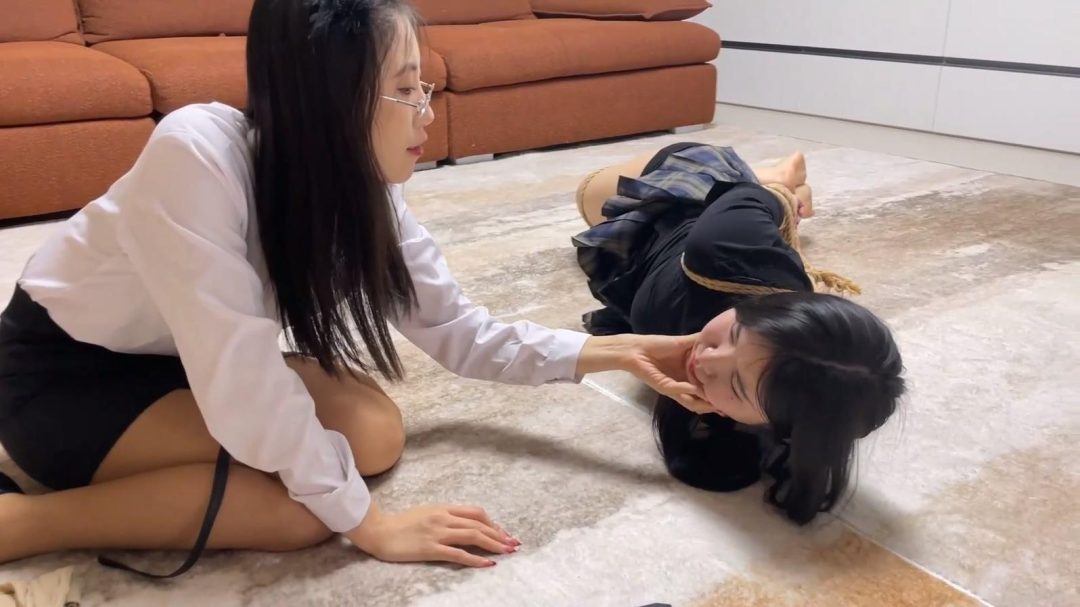 【云雀定拍】对不良少女的家访1 老师上门家访反被驷马羞辱 吴晗 琳琳主演-4