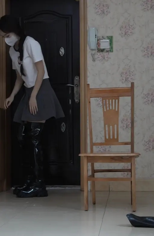运功排毒治疗&不舒服的靴子-4