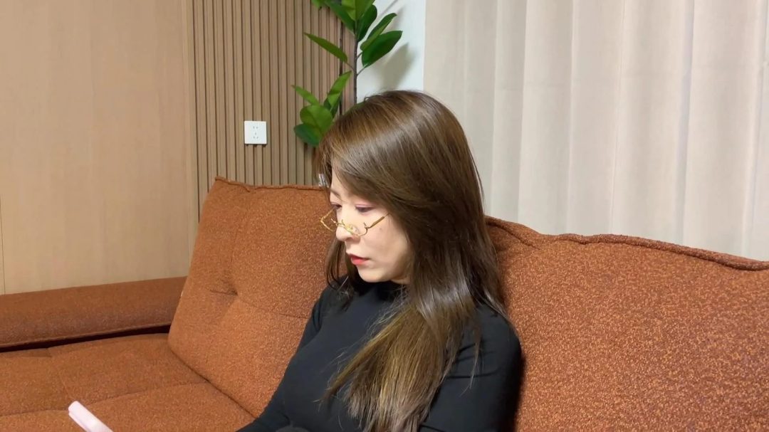 狂热粉丝的力量，柳洋小米出演-2