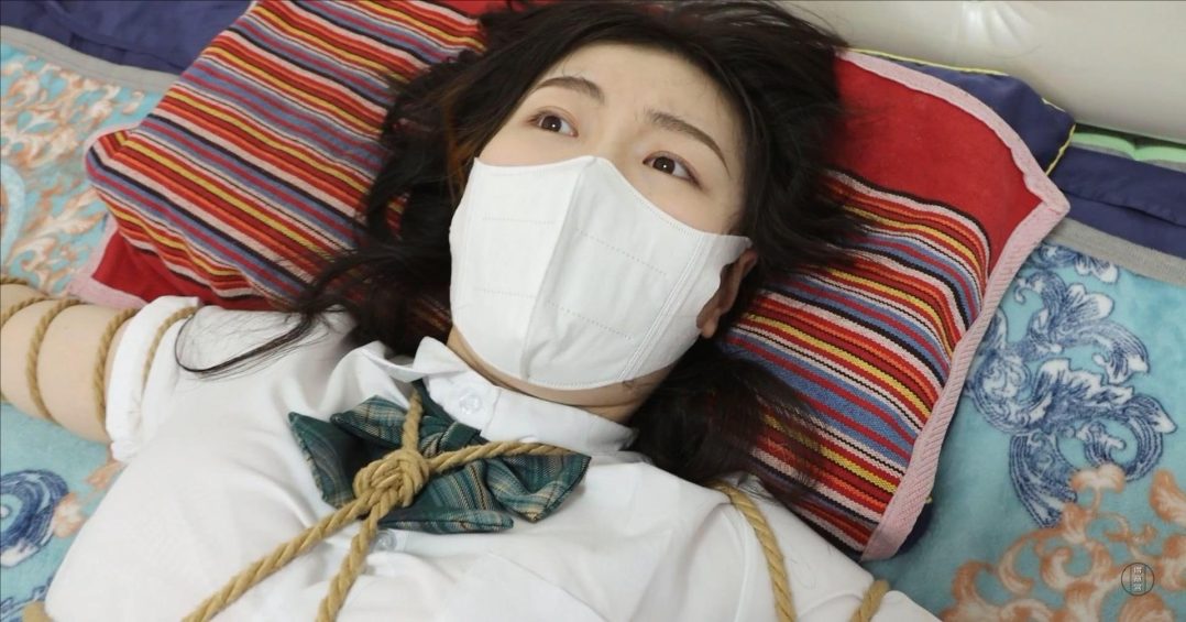 DID剧情片《变态继兄》（上）可怜女孩被继兄秘密囚禁家中折磨逼问-18