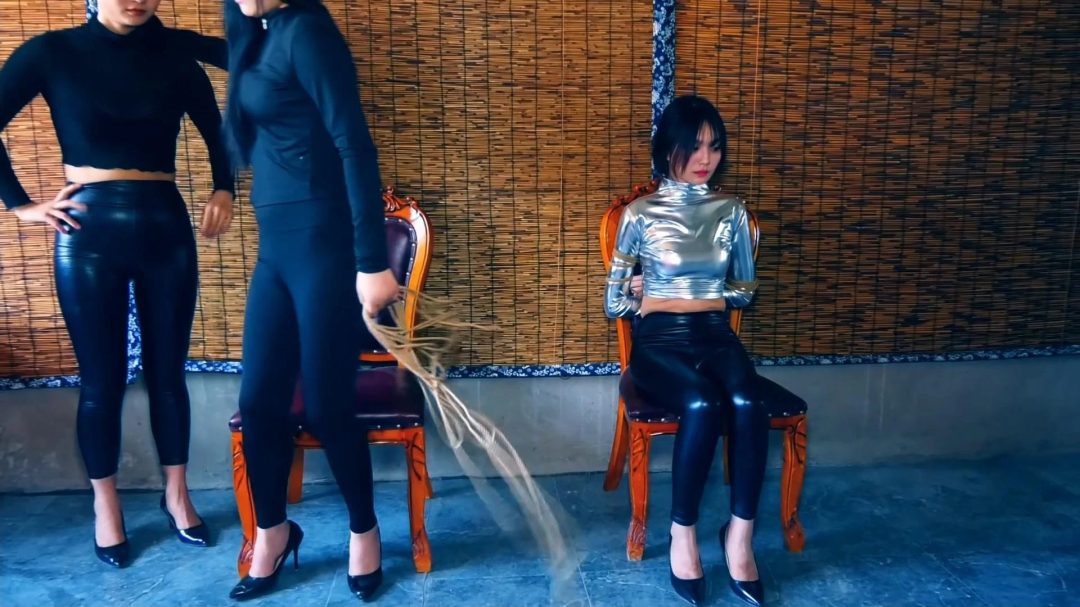 神奇女不归路 第二集-2