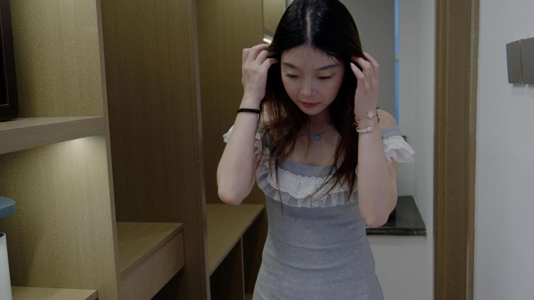 【红鲤鱼】对回家太晚的老婆的惩罚 胶布捆绑，内裤堵嘴-3