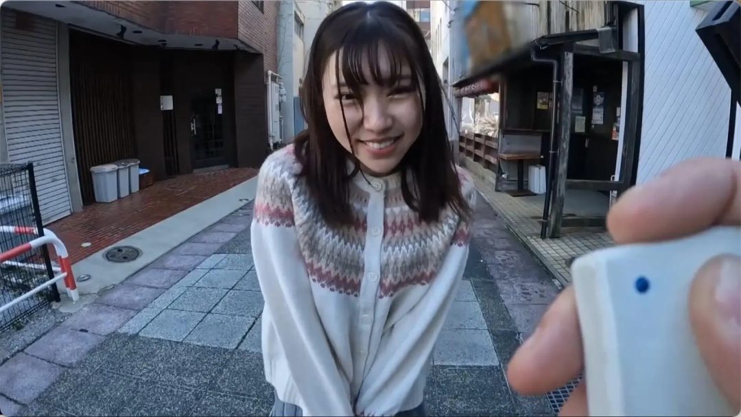 俺の可愛いセフレが、露出癖に目覚めた。 めい（仮名）-5