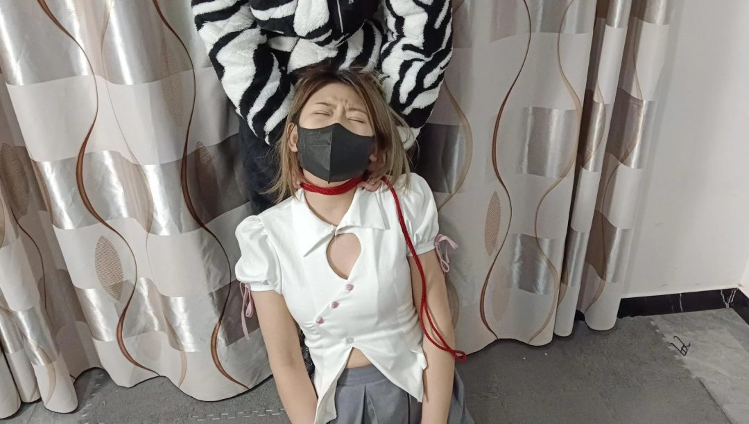 地狱十八般劫难（鞭打，夹刑，刺穴,双女）-1