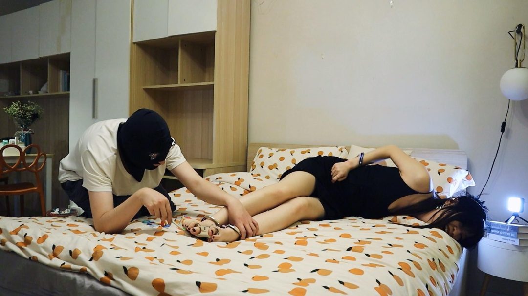 巨怕痒叛逆少女小乔镣铐挠脚心TK系列剪影1 手铐脚铐脚趾铐 挠脚心直接失禁嚎叫！ TK党强烈推荐！-8