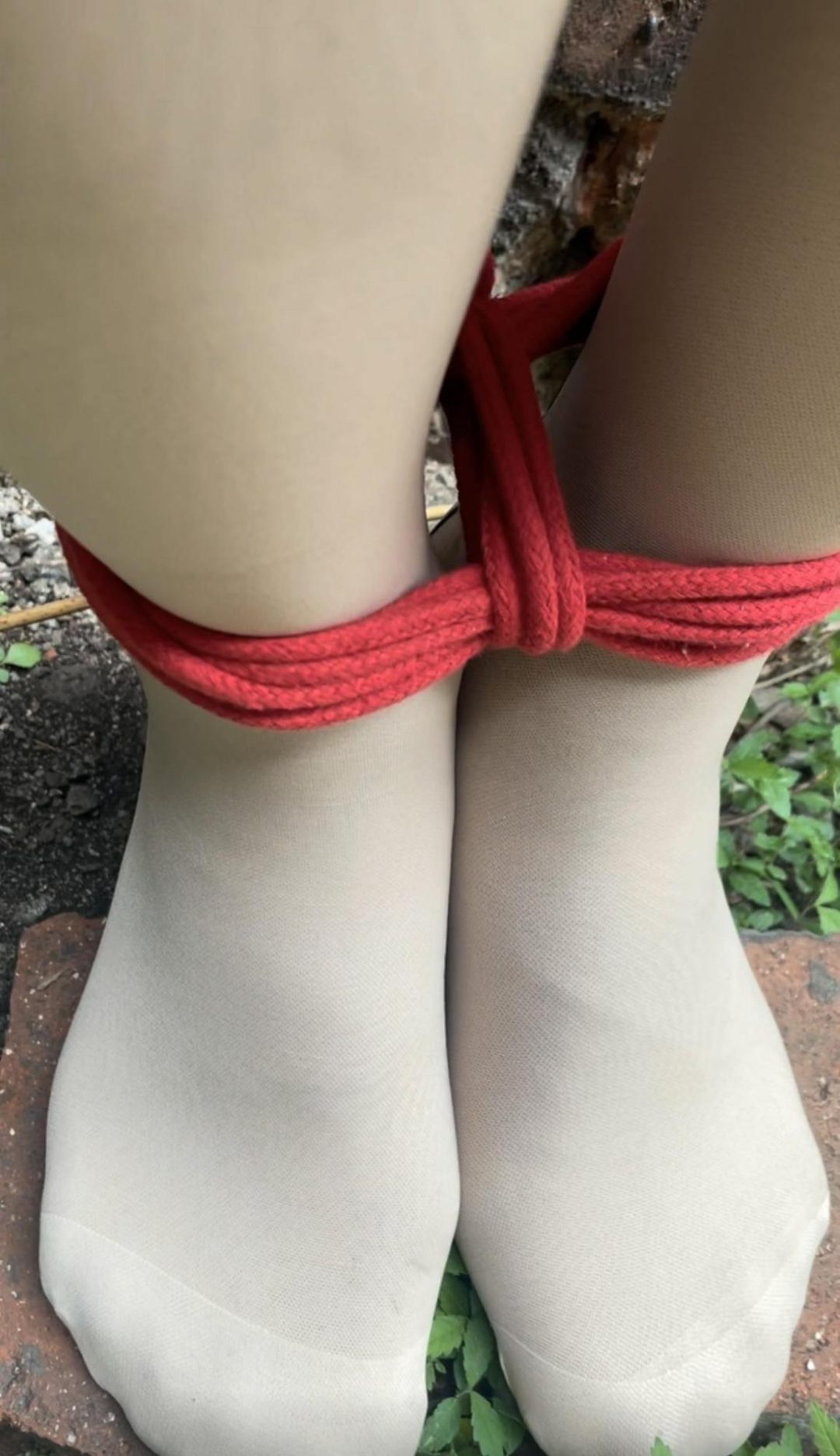 废弃院子 院墙吊起-5