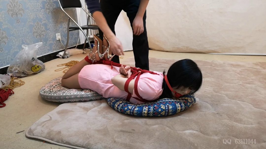 鑫宝 粉色的爆乳护士-7