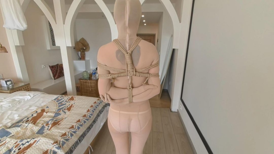 【定拍ZENTAI TK】TK特辑 应客户要求真空全包 不要假发 要裸感 线条感 用TD挠脚心还是第一次遇到 不过效果还真特么好/捂脸 枕头捂闷挣扎-2