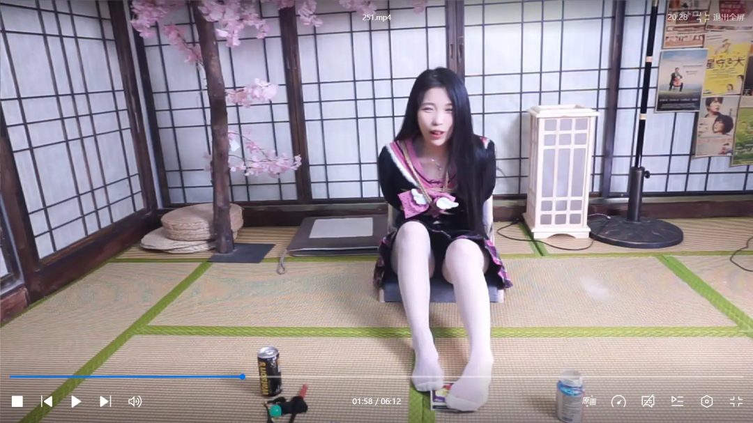 哈莉奎因工作室定拍集锦-盲片游戏-FOOTJOB-5