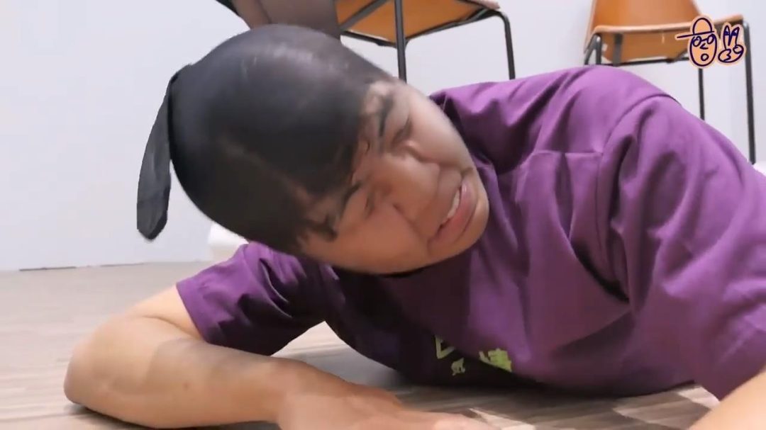 甜美女生如何看待足控群体，是正常还是变态-3
