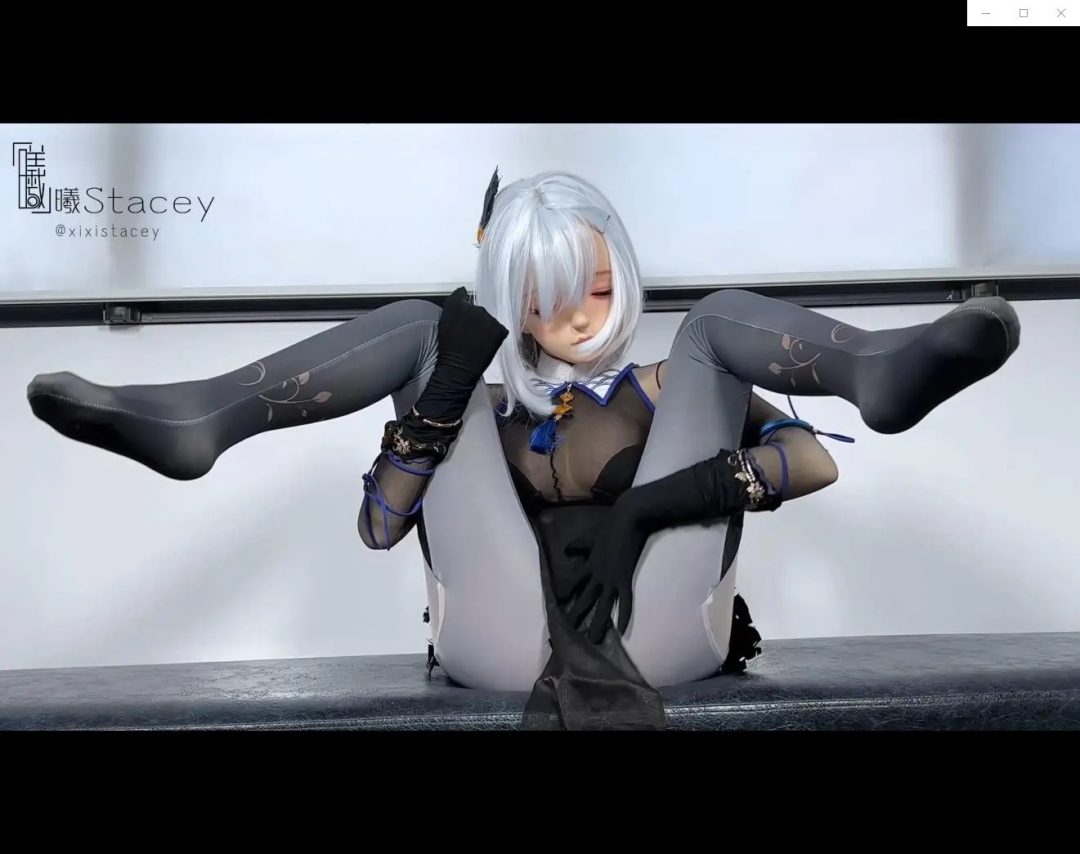 曦曦Stacey之kigurumi dollmask 原神申鹤旗袍cosplay和光泽黑丝连身袜极致性感诱惑-1