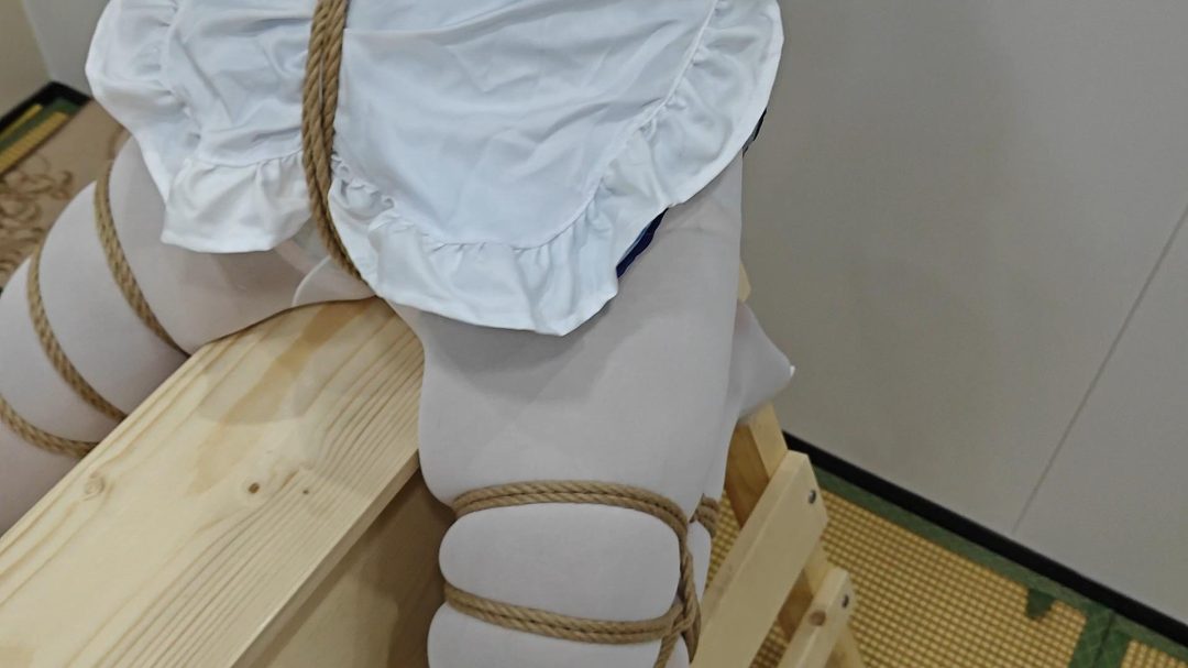 小九妹子的木马调教 木马调教 sp 胶带 m腿缚 后手缚-9