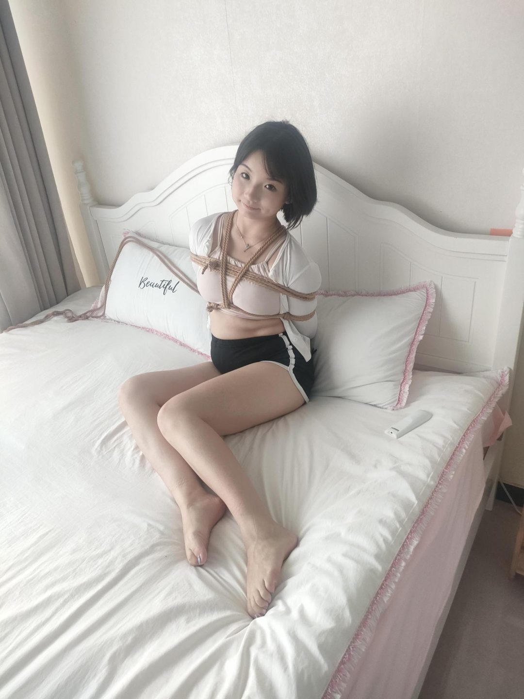 人妻美女驷马TK挠痒地狱!亲吻+驷马+挠脚心+挠痒+SP打屁屁+抚摸蹂躏-5 人妻美女驷马TK挠痒地狱!亲吻+驷马+挠脚心+挠痒+SP打屁屁+抚摸蹂躏-5