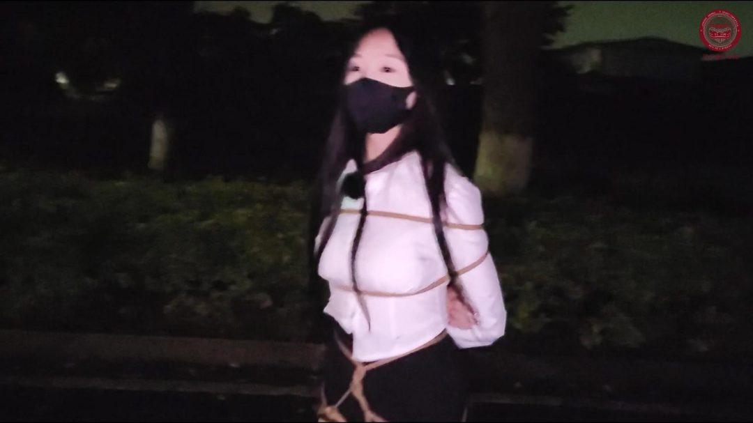 小月老师户外首秀下-6