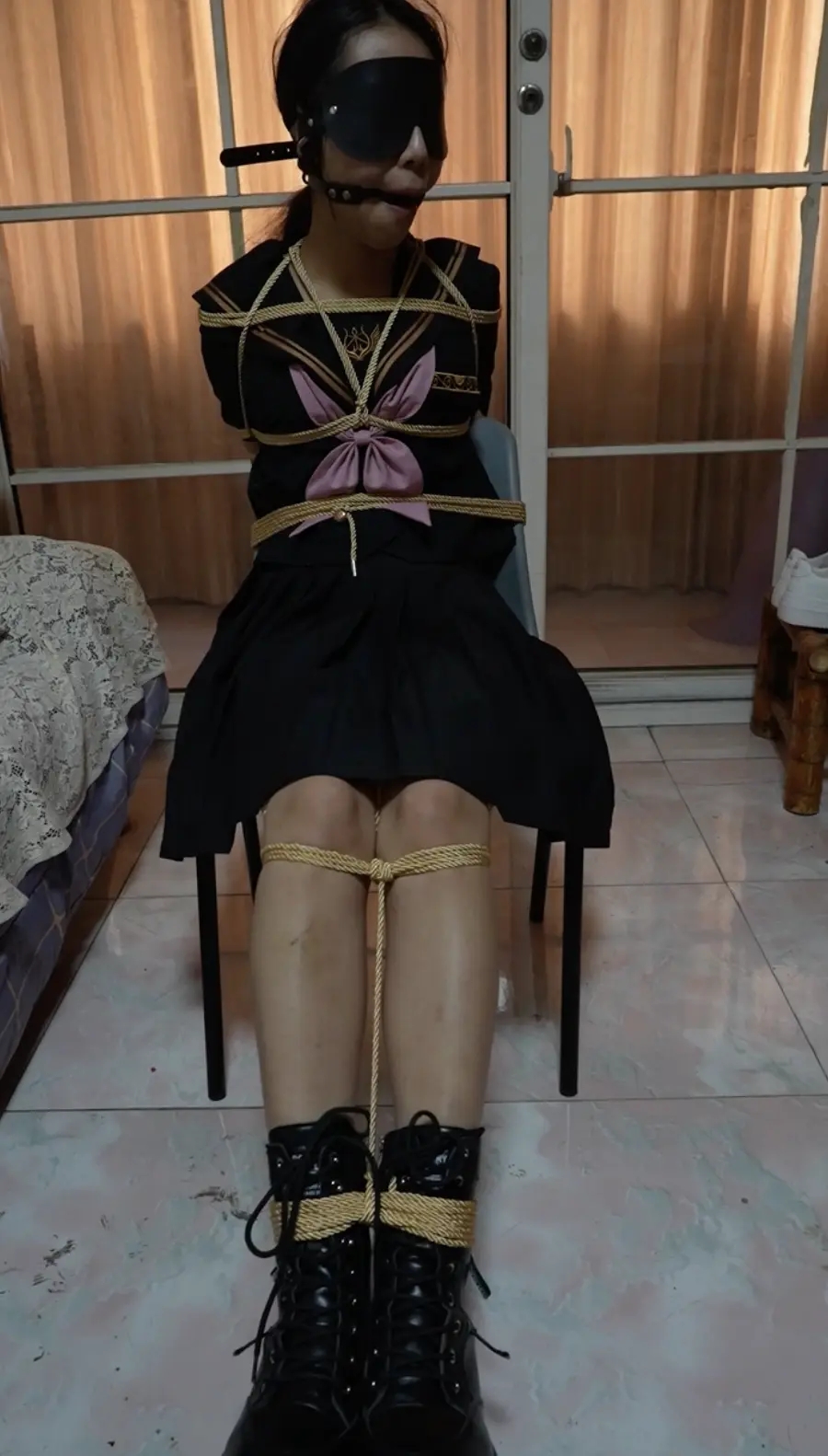 许许jk马尾靴子紧缚挣扎-3