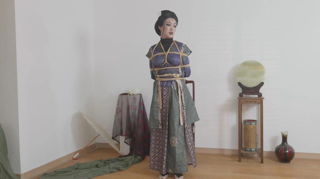 红鲤鱼作品《黑神话悟空之停止挣扎的四妹上集》，炼丹之前必需让被炼的妖精看不见，叫不出，动弹不得！-2