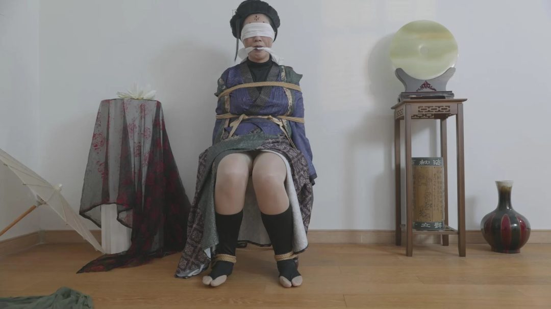 红鲤鱼作品《黑神话悟空之停止挣扎的四妹下集》，四妹就快要被炼成仙丹了，天命人会来救她吗？-4