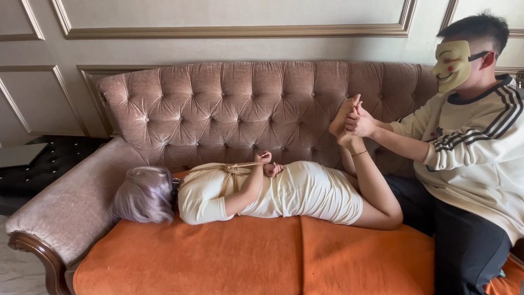 连衣裙甜美玉足美女 小寒 口球堵嘴 挠脚心痒痒 抽搐-3