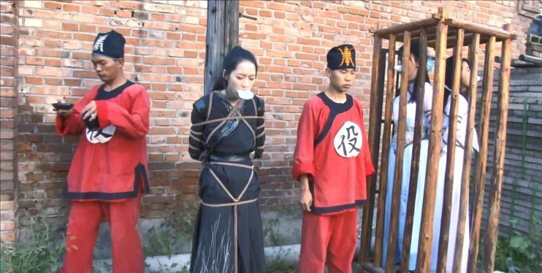 古装剧《女神捕之江南烟云》下 怀旧影苑定制，原版人马出演，三大美女颜值演技均在线-3