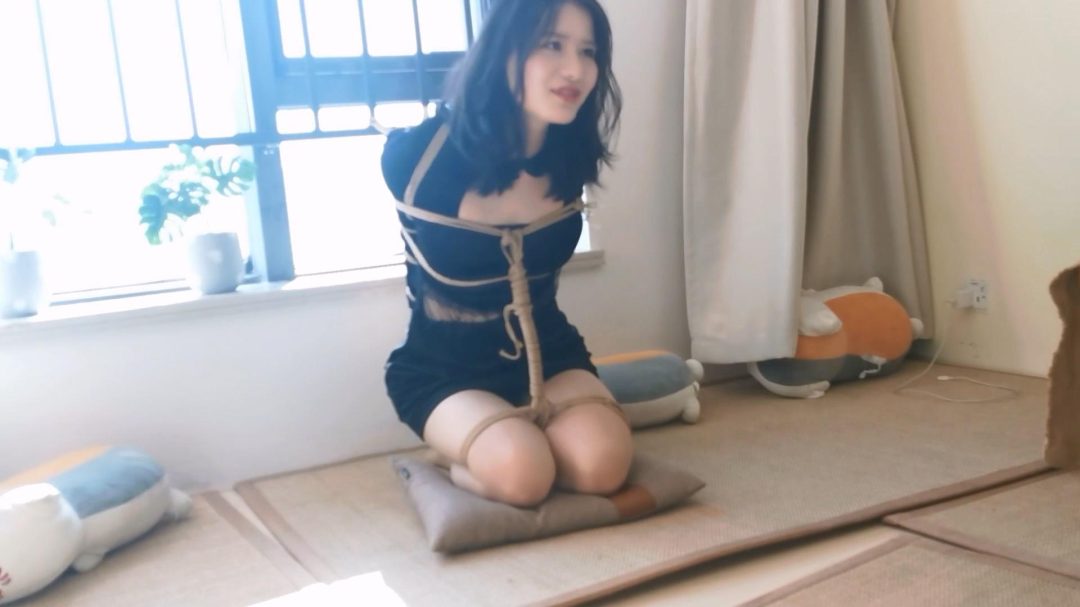 奥特曼定拍：婵婵直臂跪缚+驷马大口球放置-3