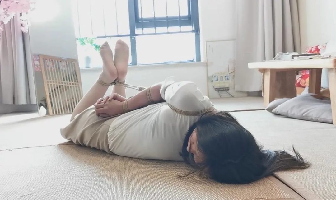 奥特曼也很酷:再来一个合集~~四个妹子-15