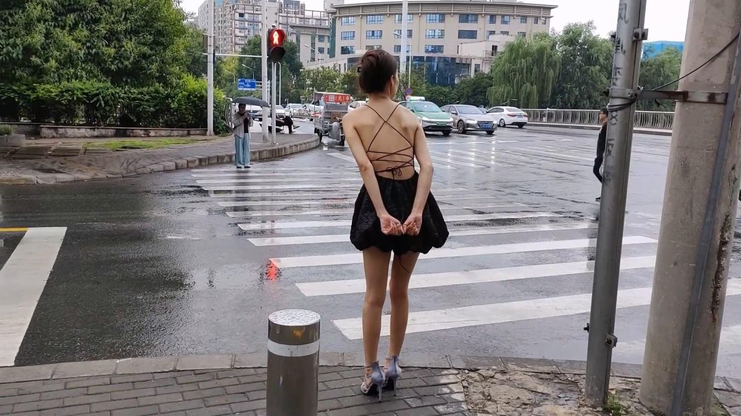 一绳所爱定拍，陈婧舒户外，10cm高跟，扎带捆拇指，散步逛街戴口球-2
