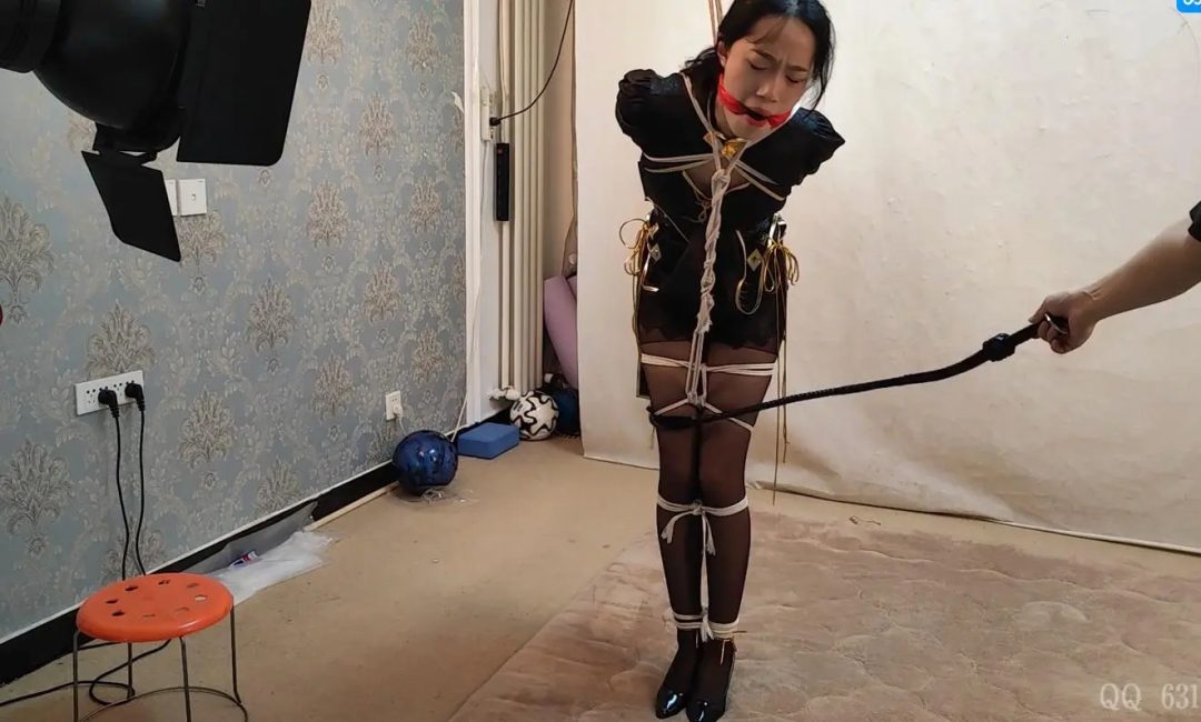 被擒的女刺客-7
