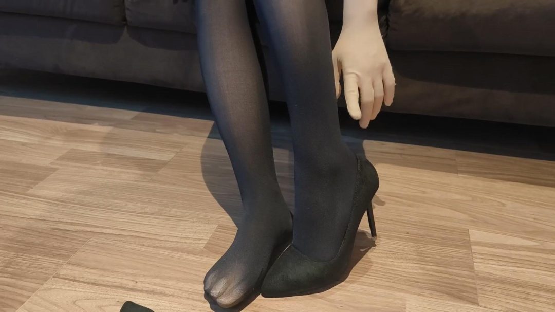 【梦的kigurumi】黑色丝袜高跟鞋的无尽诱惑！-2