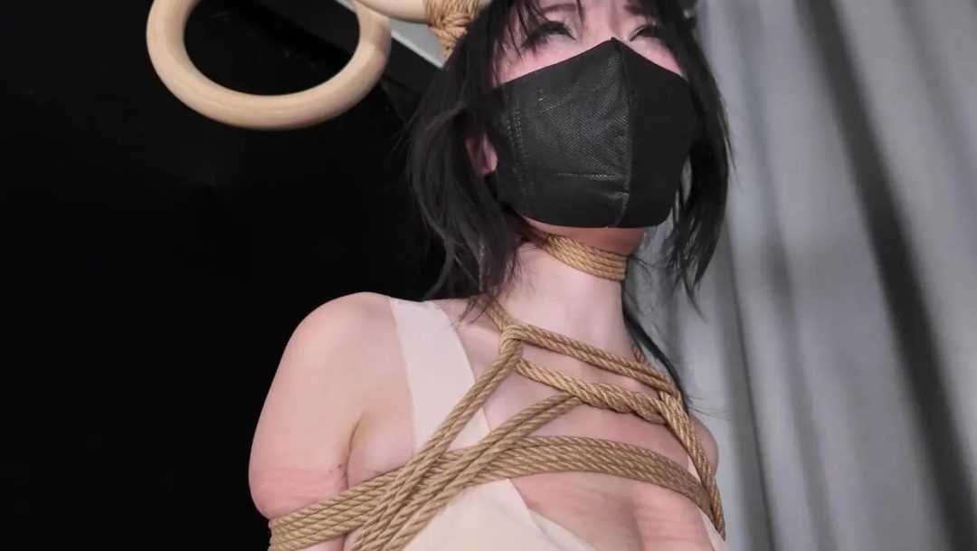 （象人出品）女超人行刑-5