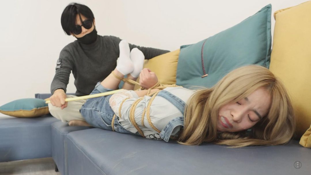 【绝版模特娜娜】【得意客定拍】《傲慢女友驯服计划(上)》梦的起点,首次拍摄得意客模特娜娜!-12 【绝版模特娜娜】【得意客定拍】《傲慢女友驯服计划(上)》梦的起点,首次拍摄得意客模特娜娜!-12