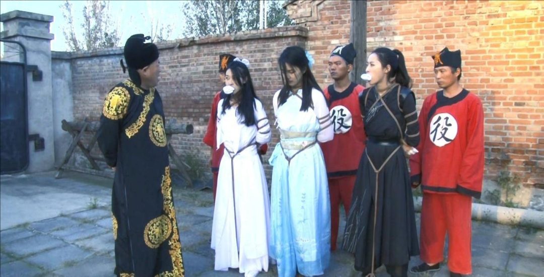 古装剧《女神捕之江南烟云》上 怀旧影苑定制,原版人马出演,三大美女颜值演技均在线-12 古装剧《女神捕之江南烟云》上 怀旧影苑定制,原版人马出演,三大美女颜值演技均在线-12
