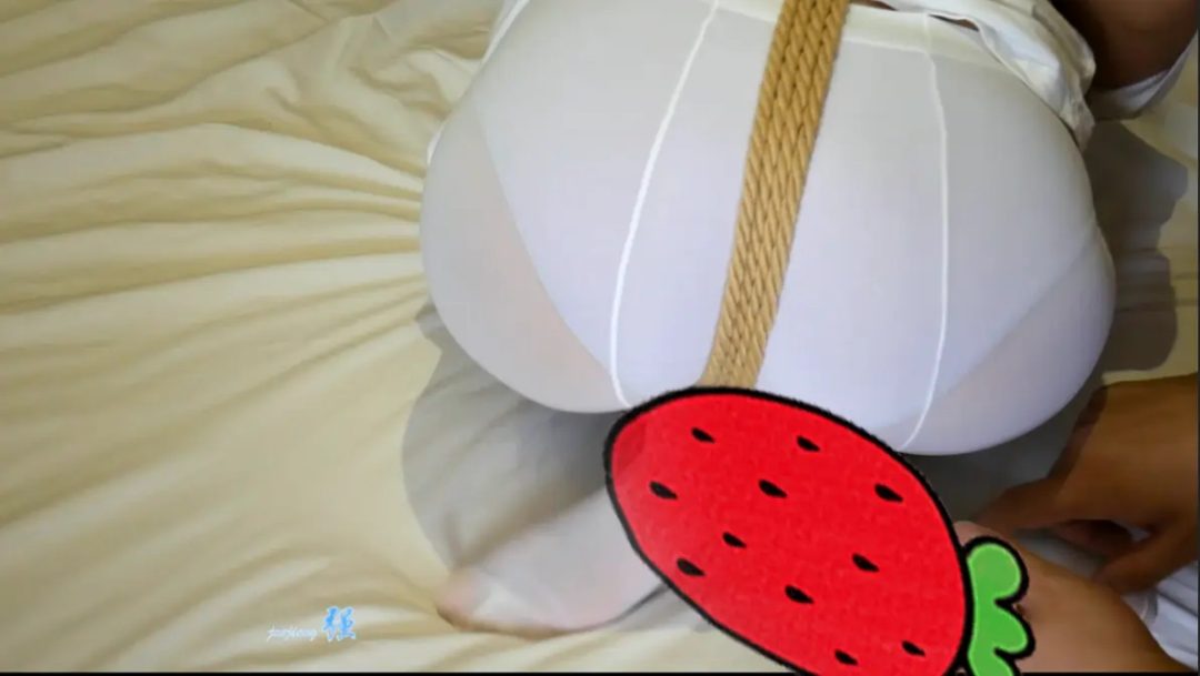 小羽童鞋的放置play 后面响应群友 给她加了点料 气喘连连 臀控福利驷马放置挣扎-5