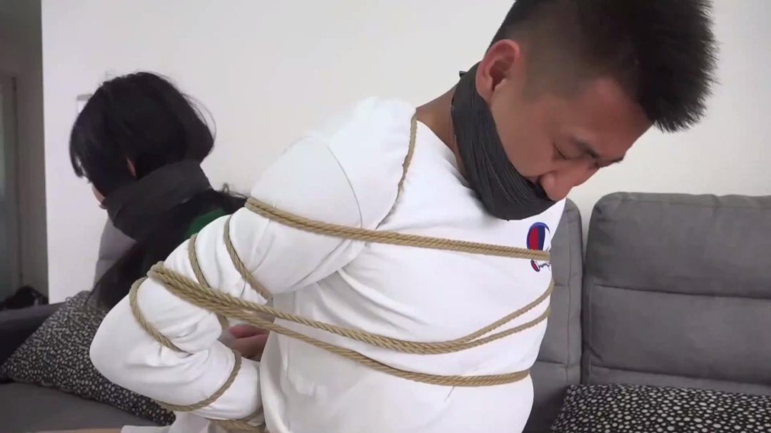 男女连缚挣脱捆绑解除塞嘴封堵专辑-4 男女连缚挣脱捆绑解除塞嘴封堵专辑-4
