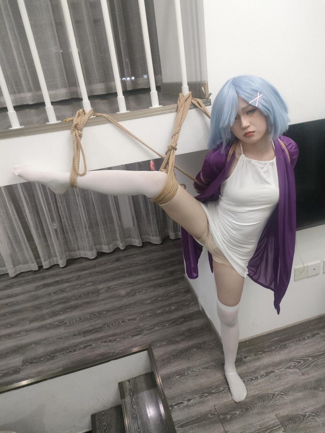 万圣节前夜cosplay狂欢《人妻蕾姆的紧缚调教》(合乎粥礼、入室抢劫、情趣速攻服,白丝挠脚心tk,极限单腿吊绑、五花大绑、吊绑悬空、罚跪打屁屁)-2 万圣节前夜cosplay狂欢《人妻蕾姆的紧缚调教》(合乎粥礼、入室抢劫、情趣速攻服,白丝挠脚心tk,极限单腿吊绑、五花大绑、吊绑悬空、罚跪打屁屁)-2