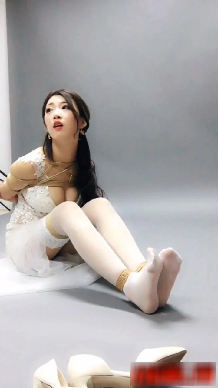 丽柜筱筱-4