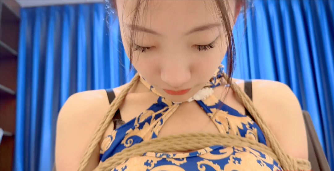 长腿美足绝望捆绑-4 长腿美足绝望捆绑-4
