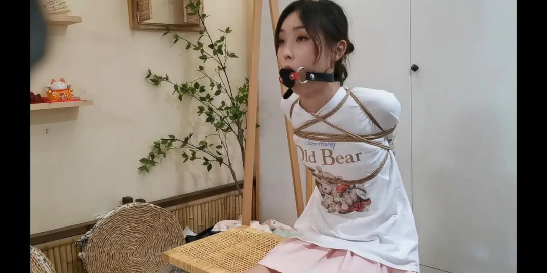 奥特曼雨琪定拍作品 无情的直臂 滴落的口水 上集-7