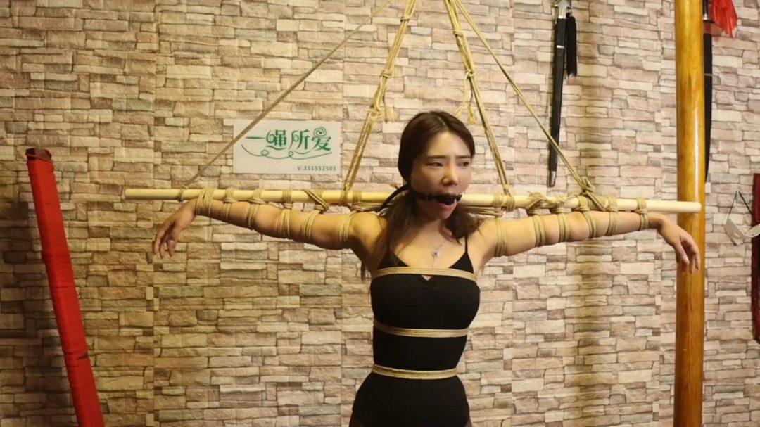 一绳所爱定拍 —杨若琳出演,《黑老大情妇惨遭密室监禁》下?-8 一绳所爱定拍 —杨若琳出演,《黑老大情妇惨遭密室监禁》下?-8