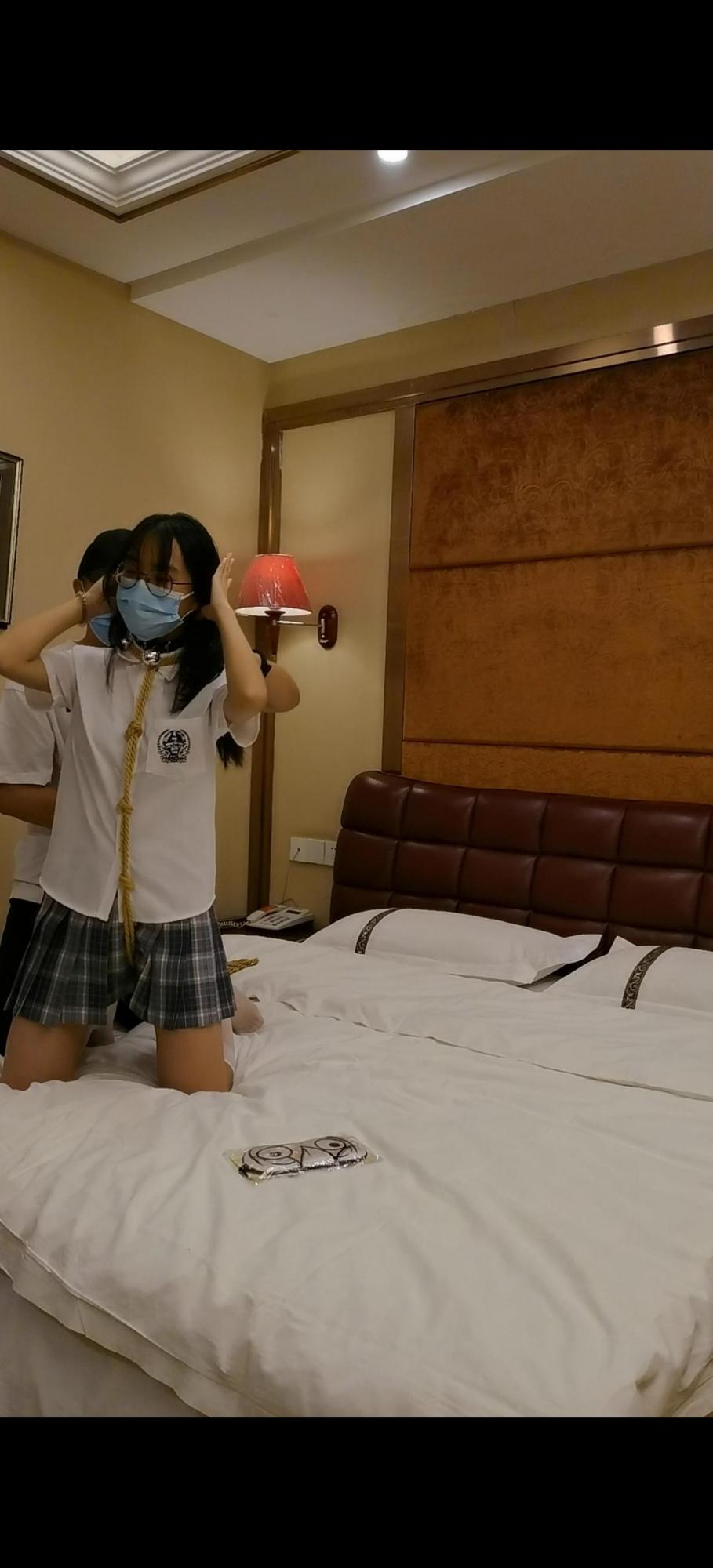 小喻同学的宅舞表演-3