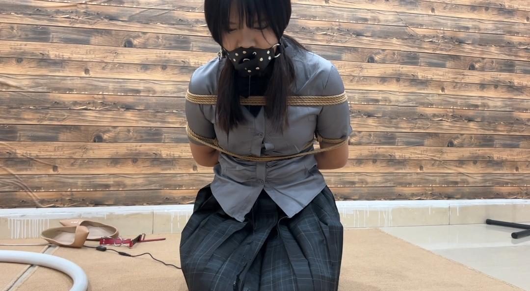 网友定制剧情小苏3种口球流口水（第一次玩充气口塞）-7