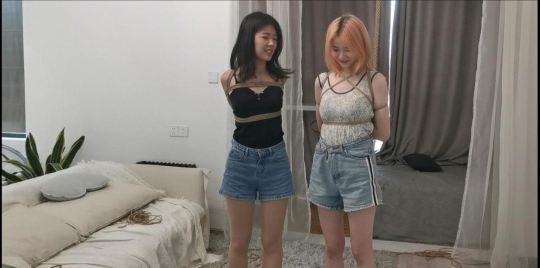 奥特曼：婉婉带着闺蜜小叶，参加紧缚实验系列试镜-2